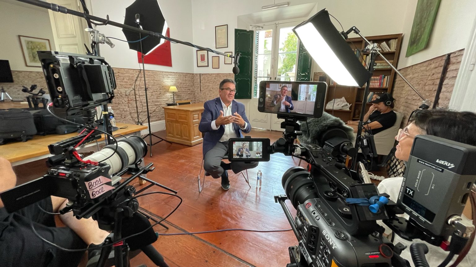 Argentina Fixer_104_CBS_027