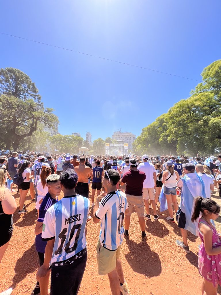 Fixer Argentina_100_BBC_WorldCup_089