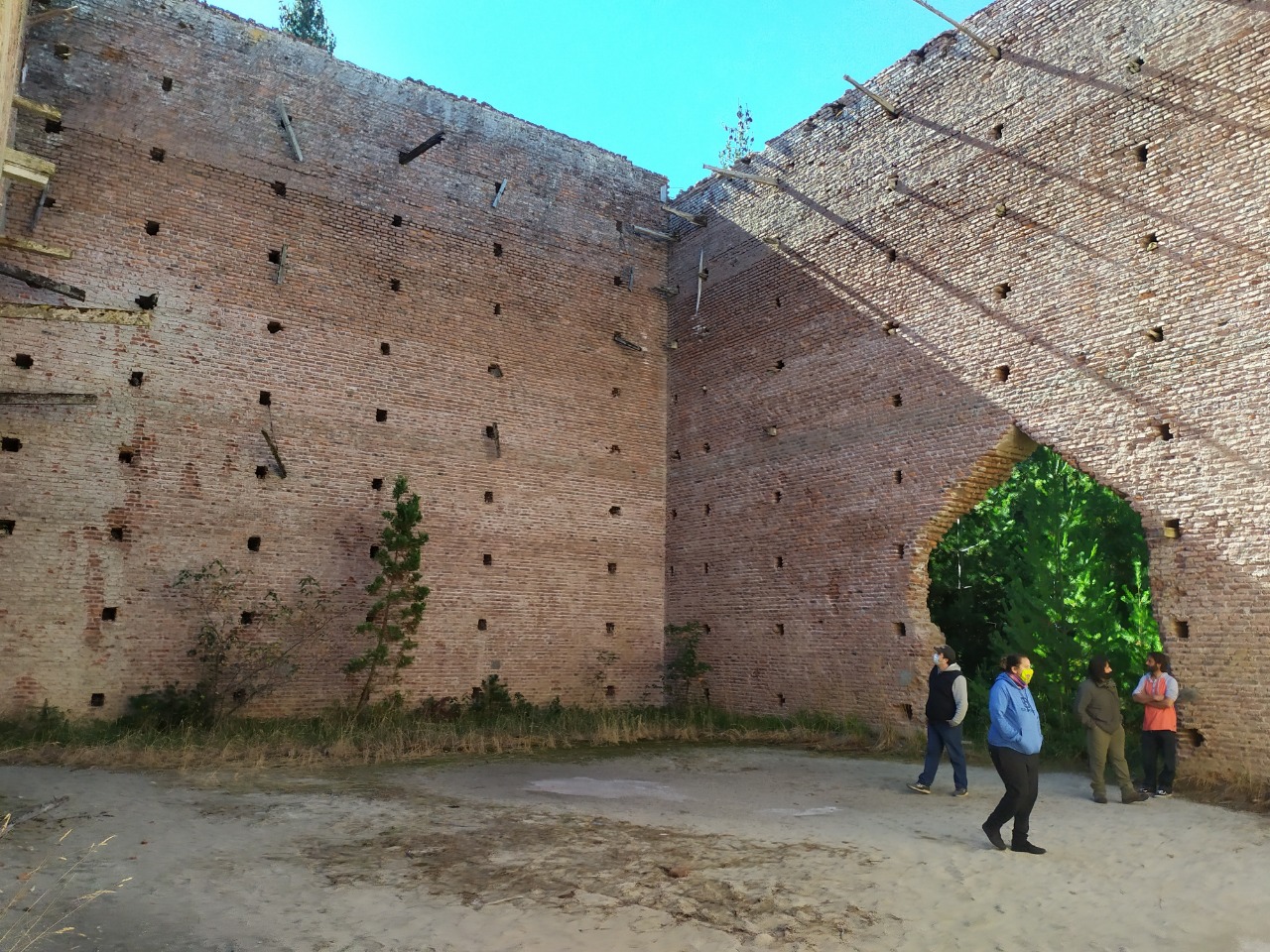 Argentina Fixer_80_Isla Huemul