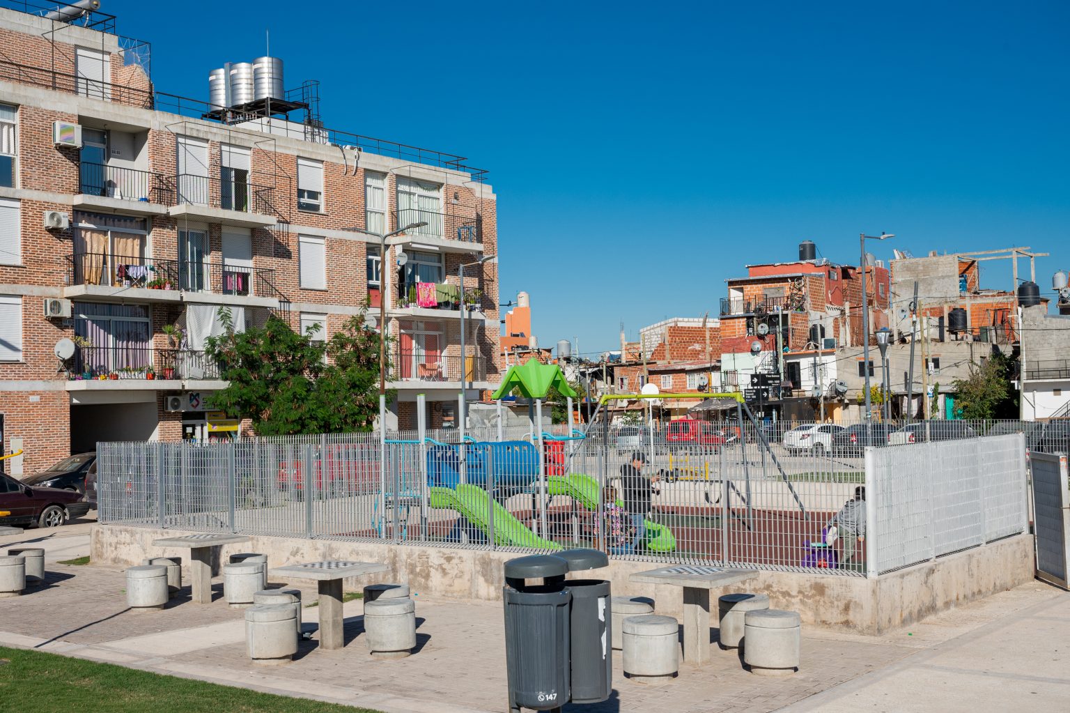 Fixer Argentina_500 Films_Rodrigo Bueno_Pix_00193